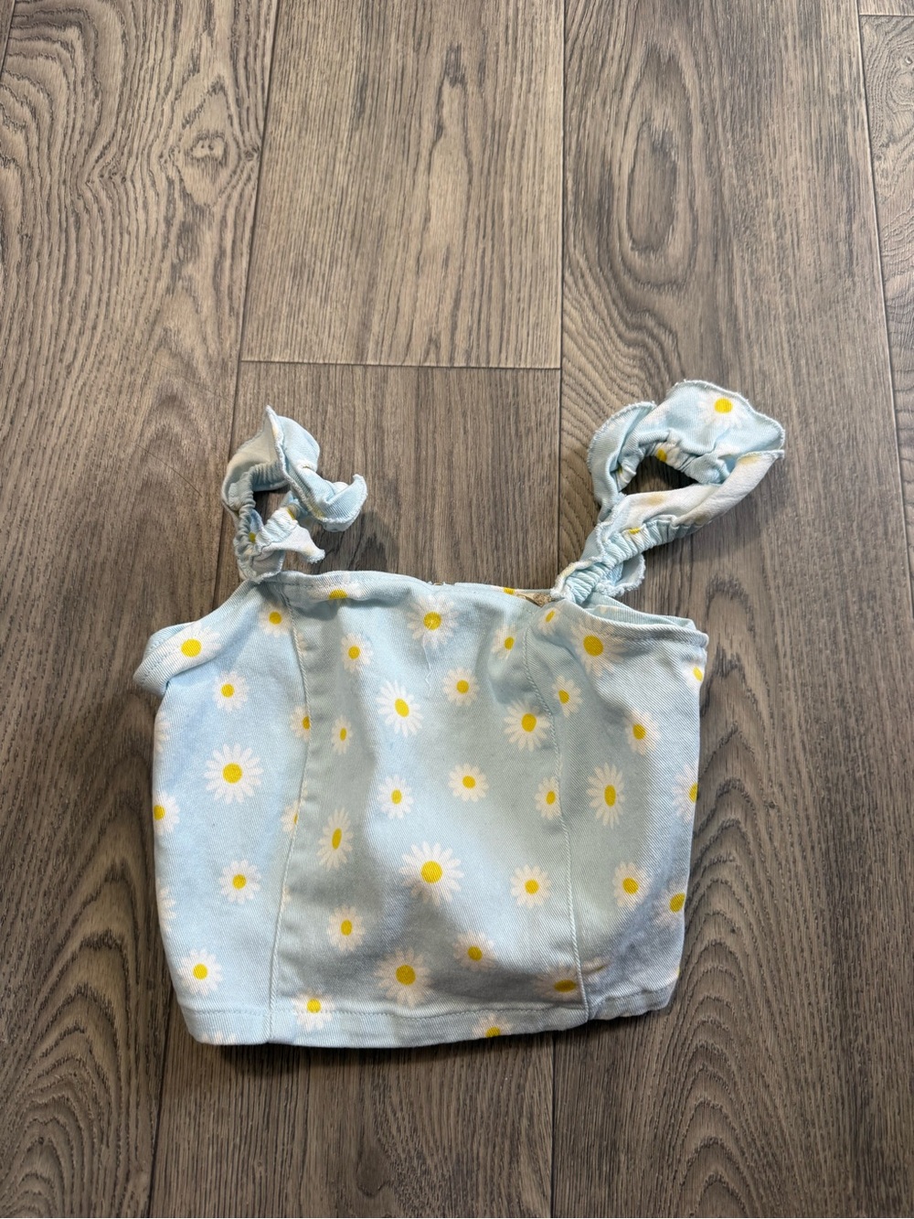 Altar'd State Daisy Print Ruffle Strap Crop Top Size XS
